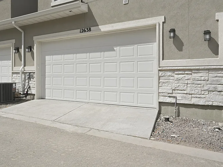 12638 S Mine Loop Ln — Photo 25
