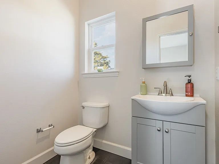3227 Preston Hills Cir — Photo 31