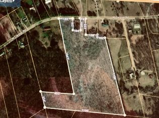 W Creston Rd, Crossville, TN 38571