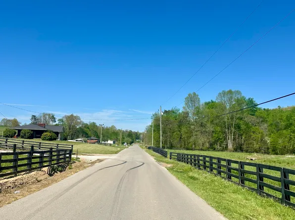 9999 Slate Lick Rd, London, KY 40741