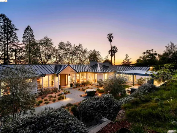 12700 Skyline Blvd, Oakland, CA 94619