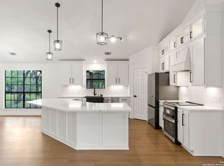 402 Elm Hollow Dr, Bulverde, TX 78163