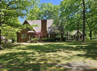 103 R J Ln, Mount Vernon, MO 65712