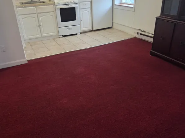 (undisclosed Address), Richmond Hill, NY 11418