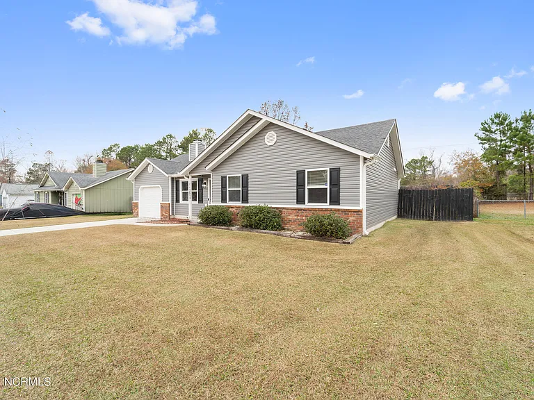 2654 Idlebrook Cir — Photo 19