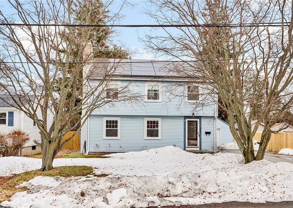 1st image of 346 Chestnut St