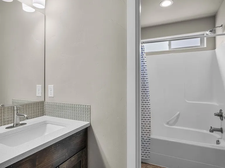 3886 SW Coyote Ln — Photo 19
