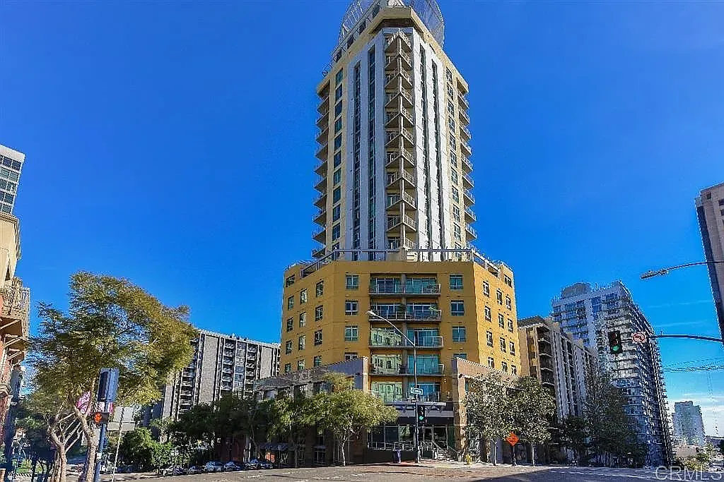 1 bed, 865 sqft, $2,780 — Photo 1
