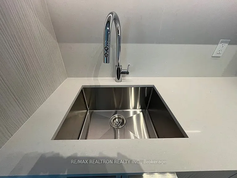 308 Jarvis St #1202 — Photo 12