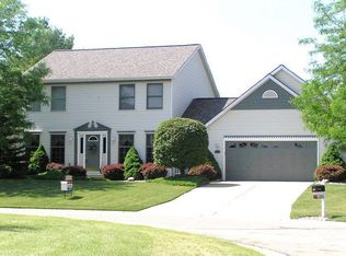 792 Tanbark Dr, Dimondale, MI 48821