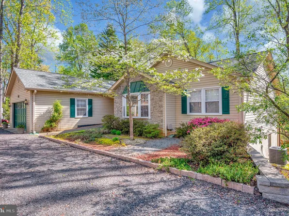 108 Harris Ct, Locust Grove, VA 22508