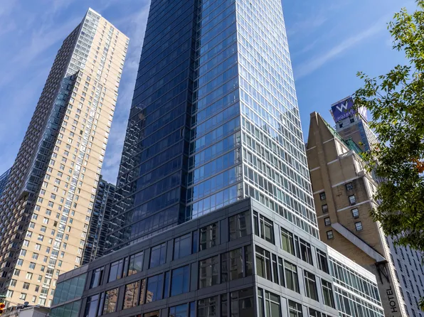 247 West 46th Street 2202 image 22 of 23