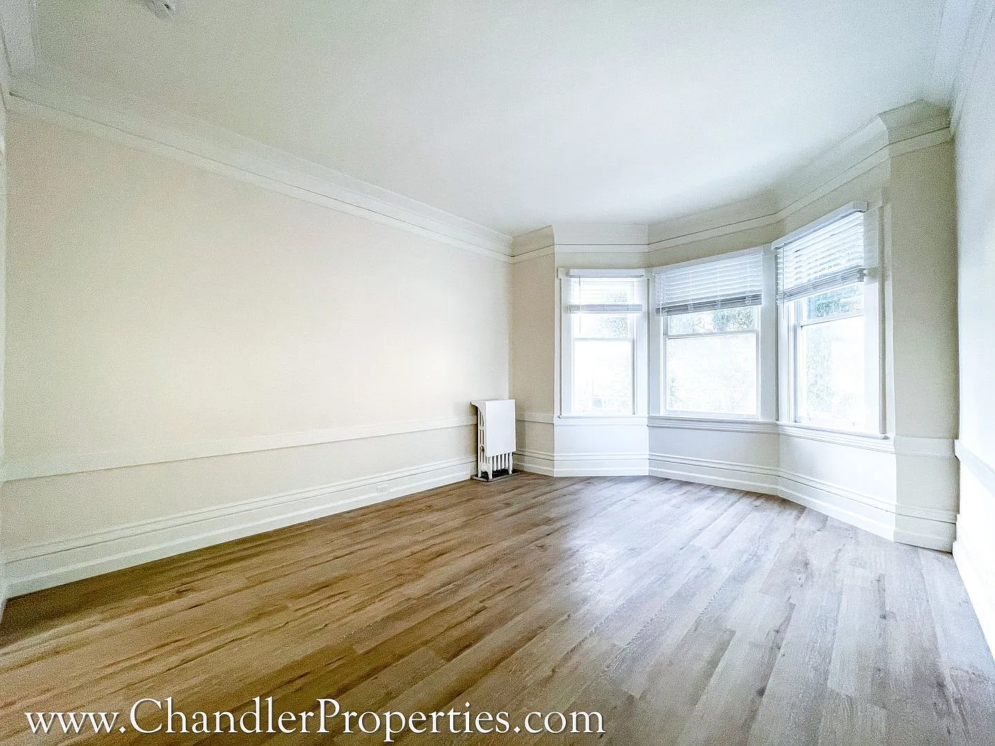 3255 Sacramento Street Apartments — Photo 4