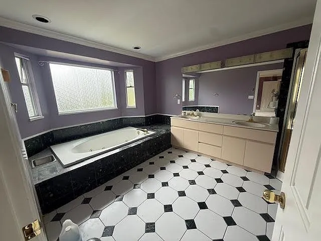 2 Christina Pl — Photo 12