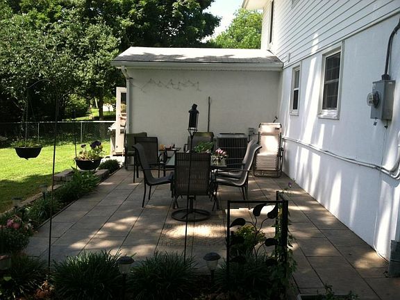5th image of 1510 Kathryn Ln