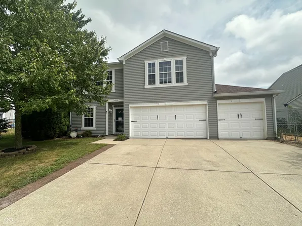 8223 Retreat Ln, Indianapolis, IN 46259