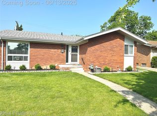 4562 Valley Rd, Trenton, MI 48183