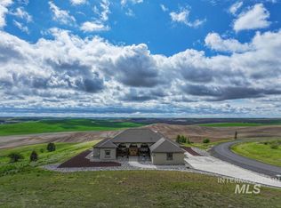 1004 Skyview Loop, Moscow, ID 83843