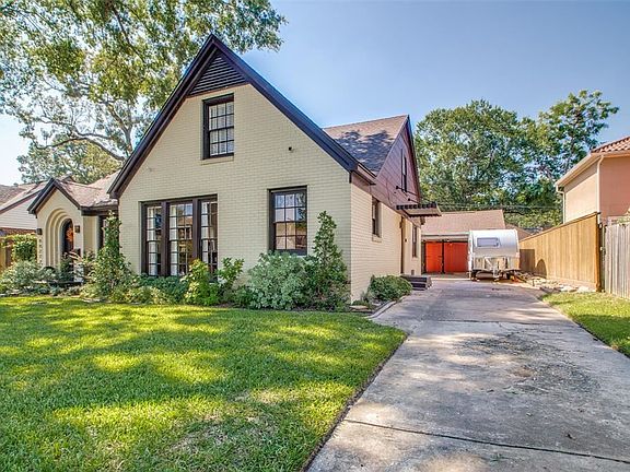 3rd image of 6622 Rockbridge Ln