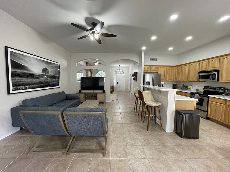 E Stottler Dr — Photo 22