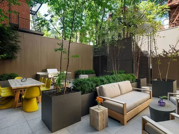 389 East 89th Street image 9 of 10