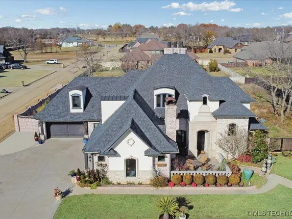 1602 Felice Ln, Durant, OK 74701