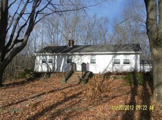 1350 Tresher Rd, Hardwick, MA 01037