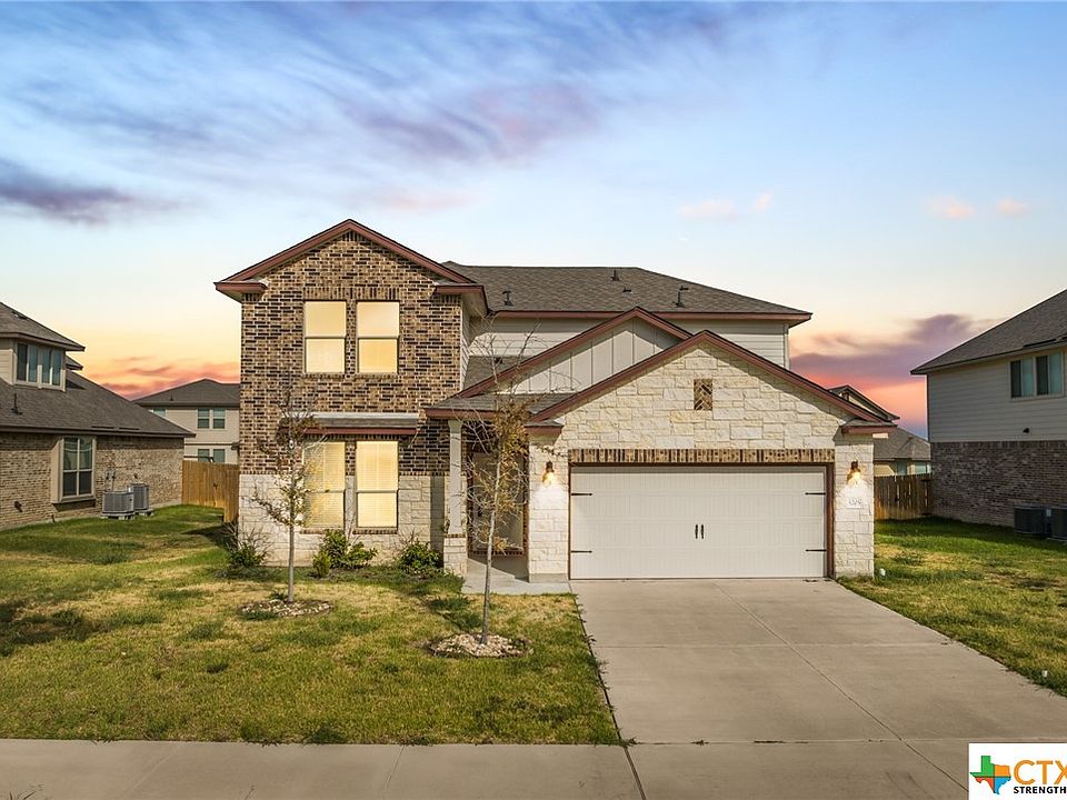 1st image of 5205 Azura Way