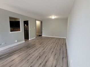 157 Gregory St APT 14, Aurora, IL 60504