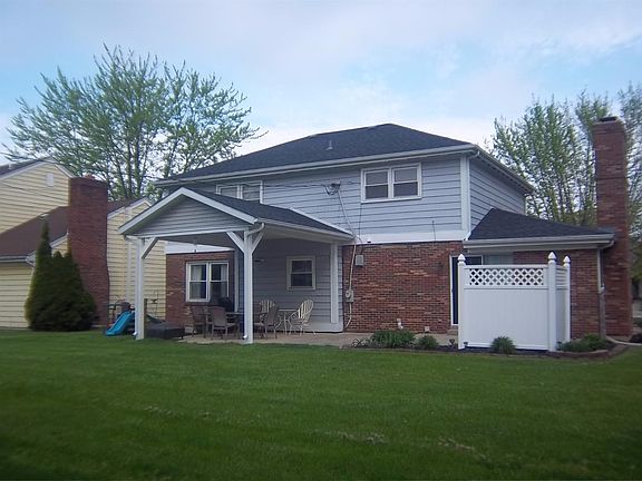 2nd image of 4748 Wicklow Dr