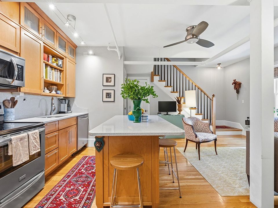 1st image of 127 Winthrop Rd APT 1A