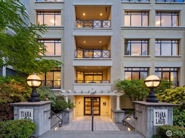 210 Market Street #203, Kirkland, WA 98033