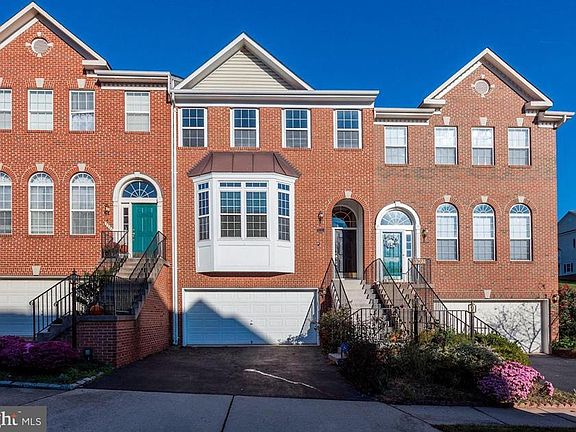 2nd image of 3394 Governors Crest Ct