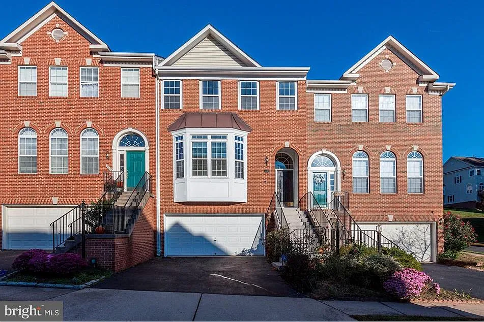 Building Photo - 3394 Governors Crest Ct