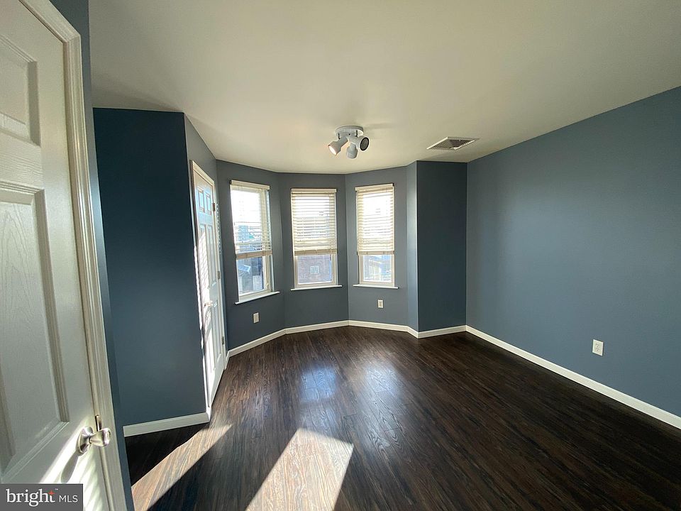 1st image of 2031 Snyder Ave Floor 2