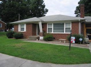 510 S Sellars Mill Rd, Burlington, NC 27217