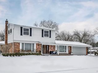 2743 Lanergan Dr, Troy, MI