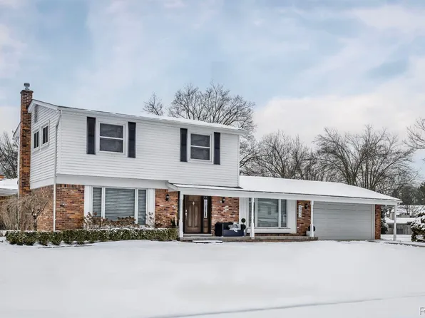 2743 Lanergan Dr, Troy, MI 48084