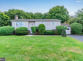 1469 Lutztown Rd, Boiling Springs, PA 17007