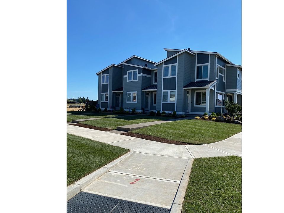 1st image of 8125 SE Vermont St #302
