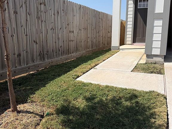 2nd image of 4026 San Andres Ln