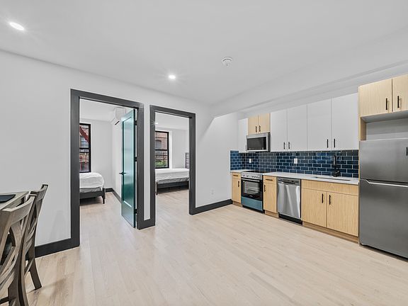3rd image of 2501 Hughes Ave #1