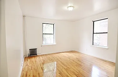 Rented by Park Property Advisors