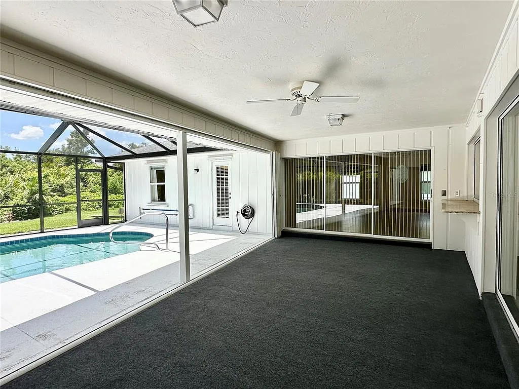 3 bed, 2.0 bath, 2263 sqft, $3,500 — Photo 3