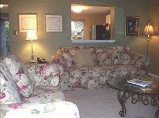 7212 Shellburne Dr, Raleigh, NC 27612