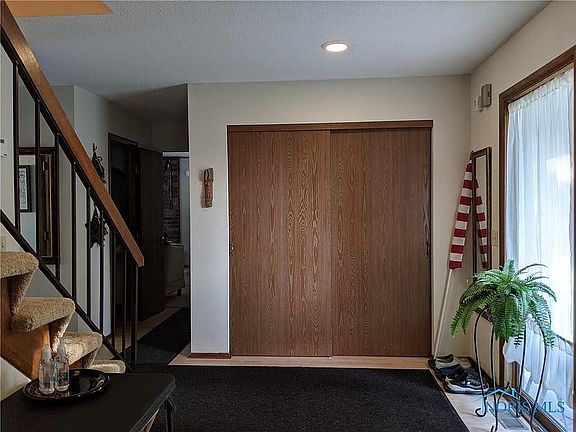 5th image of 9597 Bishopswood Ln
