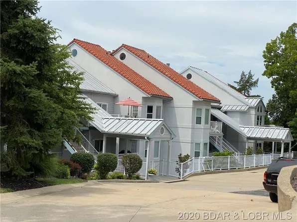 757 Malibu Rd #101-B, Osage Beach, MO 65065