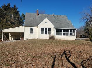 571 Olmsted Rd, Villa Ridge, IL 62996