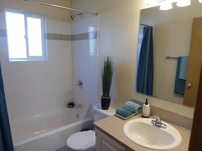 8858 SE Flavel St — Photo 6