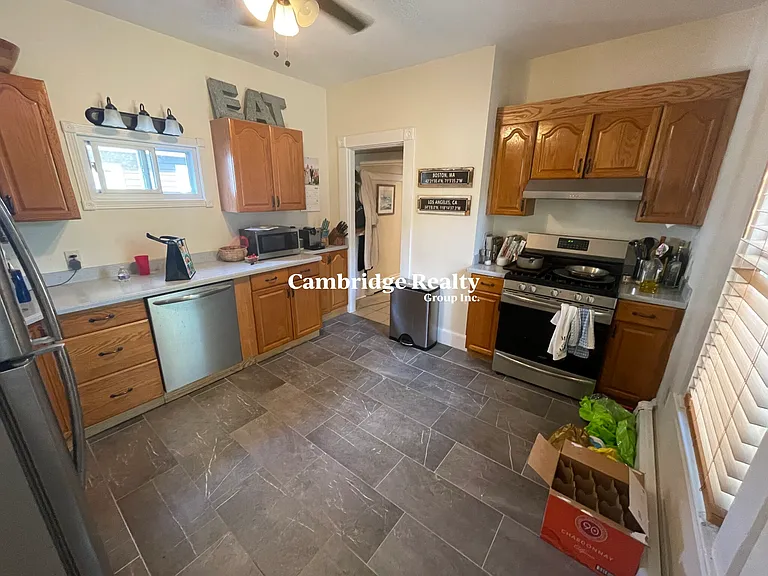 19 Berkeley St #2R — Photo 13
